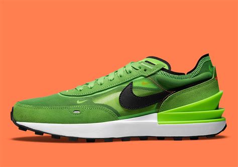 nike waffle one herren grün|nike electric green waffle one.